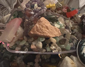 Witchy Crystal Confetti | Mystery Scoops | Crystal Ball |