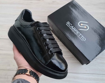 Tênis plataforma de couro preto feito à mão: sapatos de sola alta com cadarço