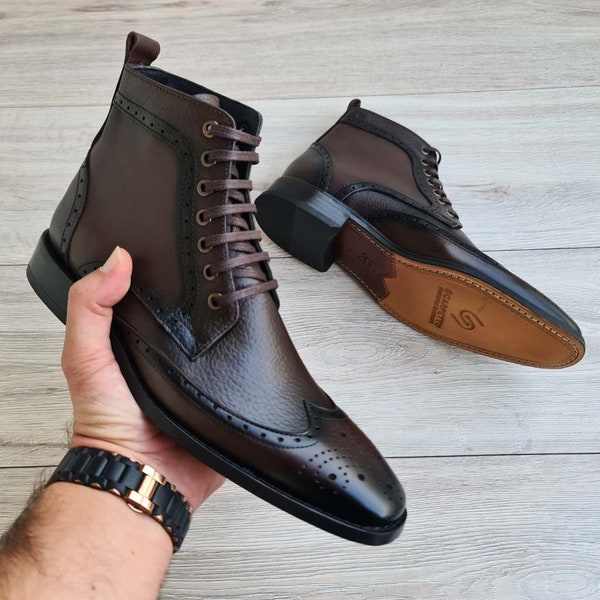 Men's Full Grain Leather Wingtip Lace-Up Boots