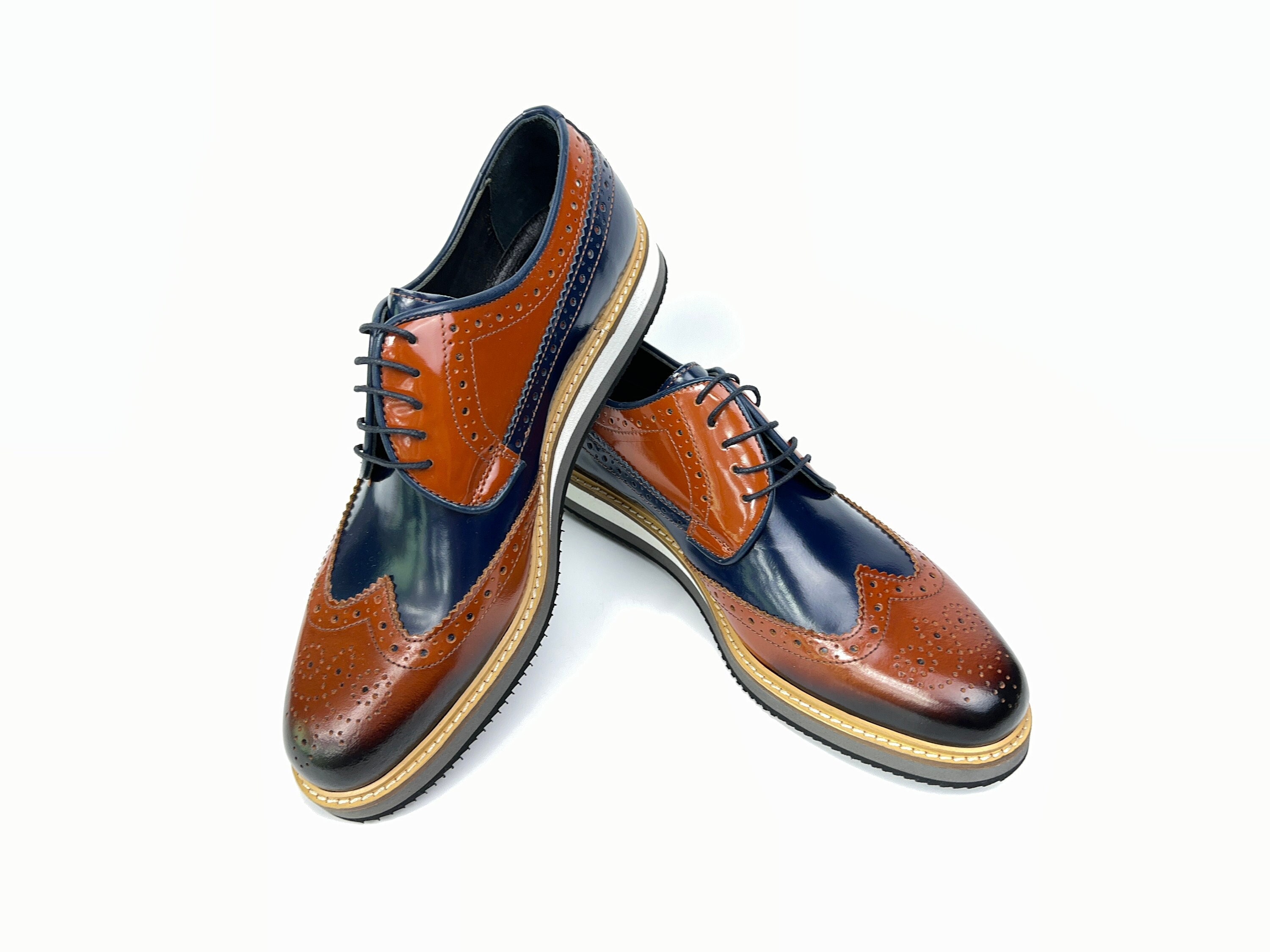 privateer lace shoe