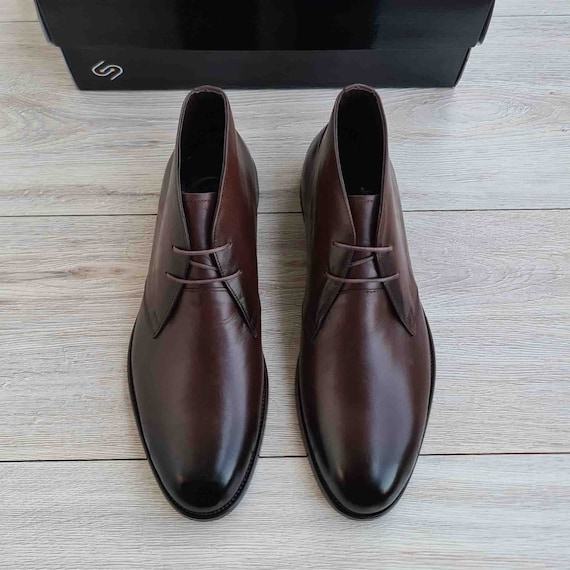 Handmade Brown Leather Chukka Boots: Men display picture 1