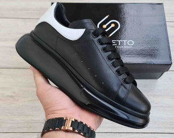 Tênis plataforma de couro preto feito à mão: sapatos de sola alta com cadarço