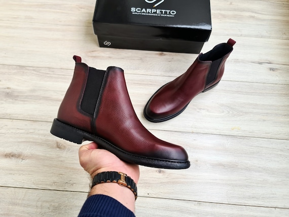 Best chelsea boot color 2025