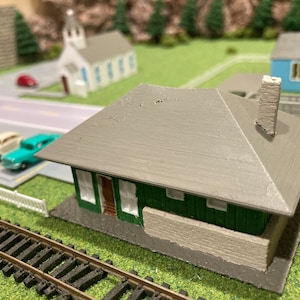 N Scale Train Station Building