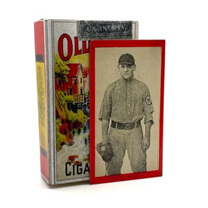 Players Select Blend 100's Lights, 25-pack – vintage American Cigarette  Pack