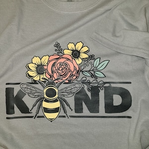 Bee Kind / Grey Large Adult T-Shirt / Bee Kind / Bee / Wild Flowers