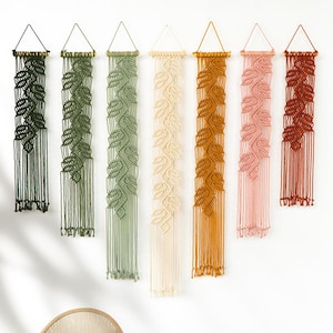 Boho Macrame Leaf Wall Hanging: Slim Yarn Decor