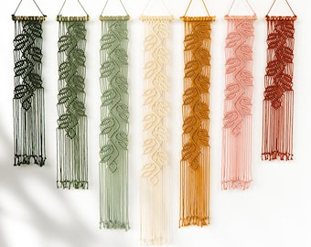 Boho Macrame Leaf Wall Hanging: Slim Yarn Decor
