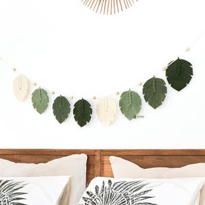 Handmade Macrame Leaf Garland: Boho Wedding Backdrop, Nursery Decor