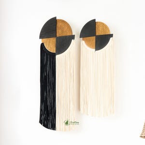 Geometric Macrame Yarn Wall Hanging: Japandi Fiber Art