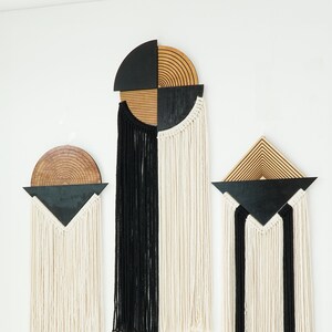 Macrame Wall Hanging: Boho Fiber Art with Wood Circle