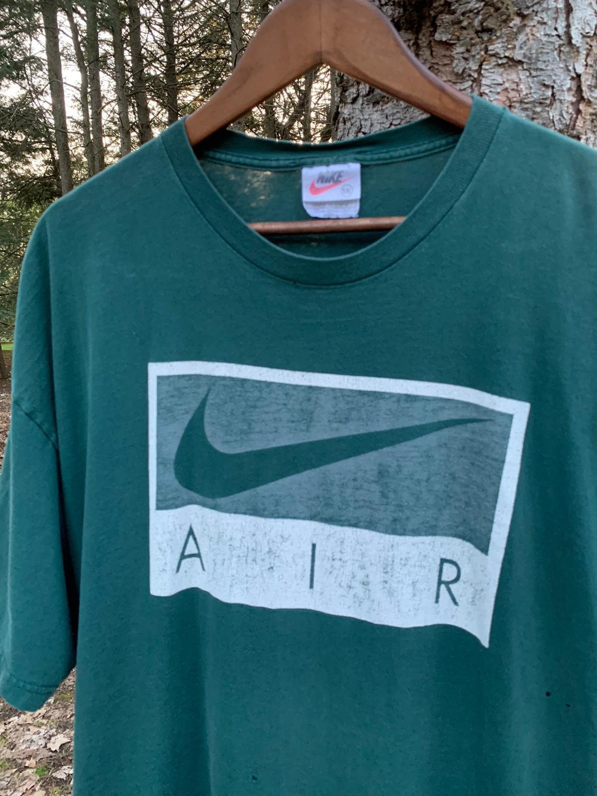 Nike vintage tshirt Clearance
