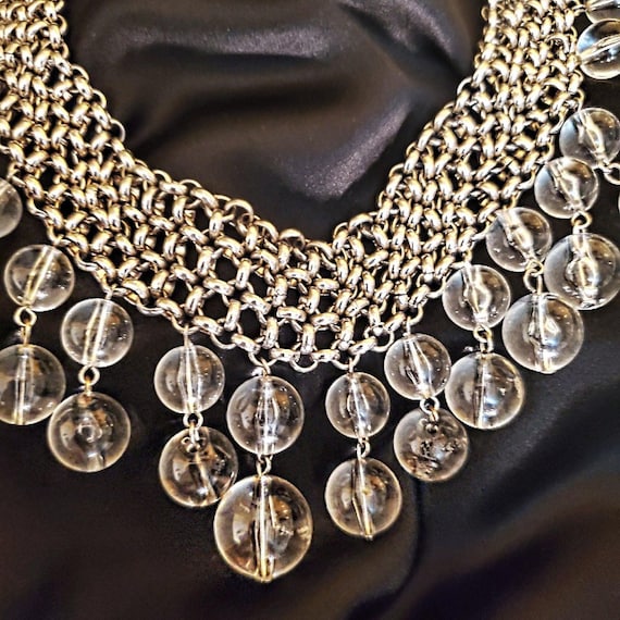 Gorgeous Chainmail Silvertone Drop Dangle Lucite … - image 3