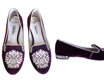 Authentic Miu Miu Velvet Burgundy Embroidered Toe Smoking Slipper Crystal Heel Loafer Flat 36/6