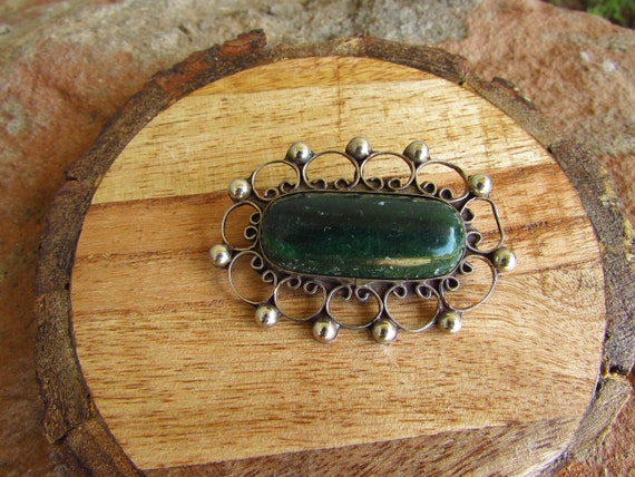 Vintage Sterling Silver and Green Jasper Brooch -… - image 4