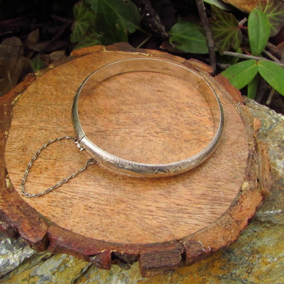 Vintage Embossed Silver Bangle - image 2