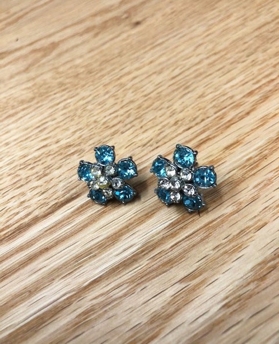 Baby Blue Rhinestone Flower Earrings