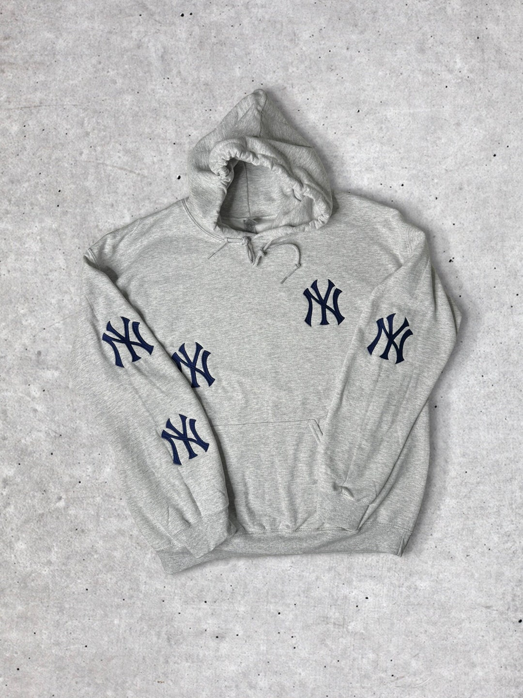 【U LAN】New York Embroidered Overfit Hoodie New York Embroidered Overfit Hoodie - ULAN | 60% - Asian