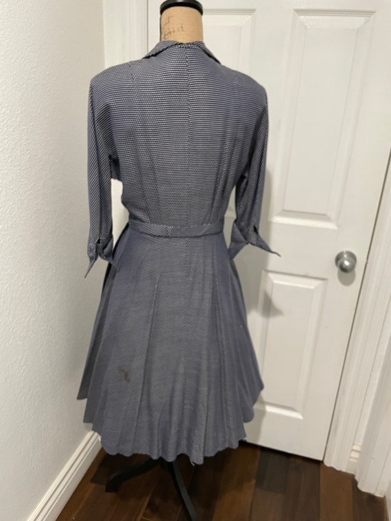 1950s Navy Blue Dotted Dress with Belt - image 3
