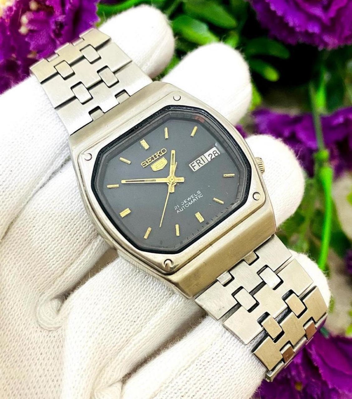 Seiko 5 automatic hot sale 21 jewels 7s26c price