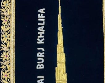 ザルドジ ブルジュ・ハリファ タペストリー：手刺繍の宝石カーペット