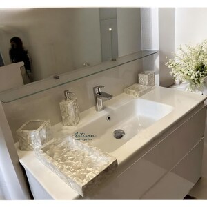 Set of 5 Pcs Luxurious Mother of Pearl Bathroom Set || Perfect To Elevate Yous Bathroom With This Bathroom Accessories Decors