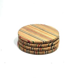 Untersetzer aus recycelten Skateboards