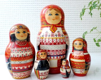 Hand Painted Matryoshka Nesting Dolls: Folk Costume Babushka, 5-Piece Set