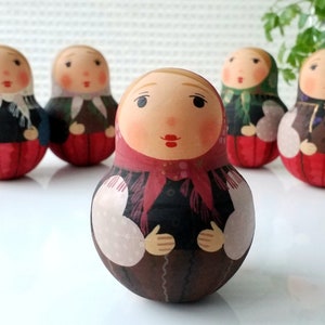 Hand Painted Babushka Doll: Wooden Roly Poly Chime Figure