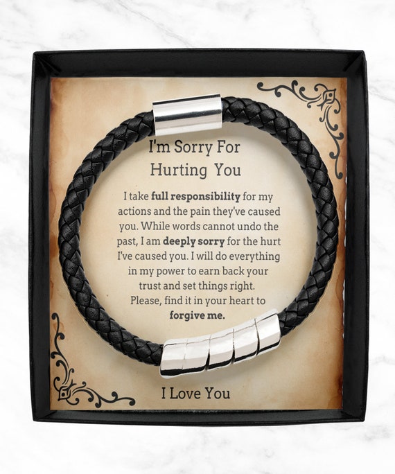 9 Best I'm Sorry Gifts for Your Girlfriend or Boyfriend
