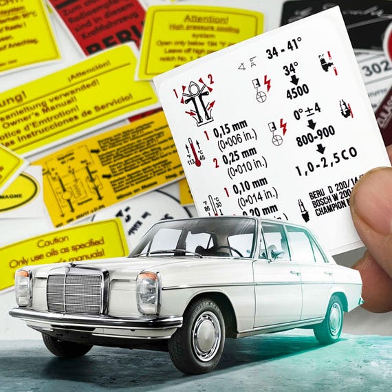 メルセデスベンツ W114 W115 修復警告注意エンジンベイステッカー