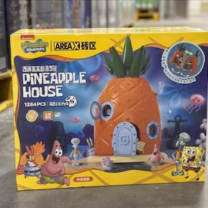Lego Style SpongeBob Pineapple House Cartoon Designer Building Set with Box 2 Story Toy Playhouse 4 Characters