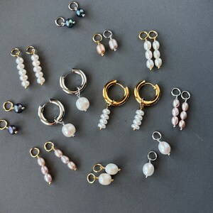 Pearl charms earrings/Mismatched earrings/Hoops with pearls charms/Pearl charms with huggie hoops/Genuine pearl charms earrings
