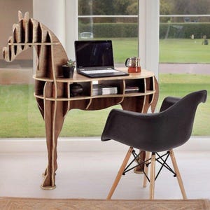 Estantería y mesa auxiliar con forma de caballo cortadas con láser - Archivo digital DXF