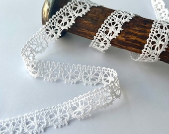 White Cotton Cluny Lace Trim by the metre. Narrow 13mm 1/2" wide soft Eco Cotton lace with scalloped edge. Crochet lace edging trim