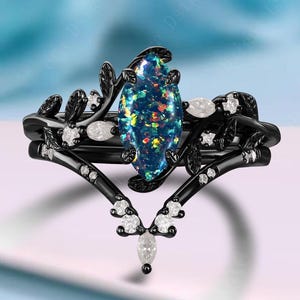 Bague de fiançailles avec opale noire marquise en or noir, parure de mariage opale noire rhodiée, parure de mariée sorcière, bague de promesse, cadeau de naissance d&#39;octobre