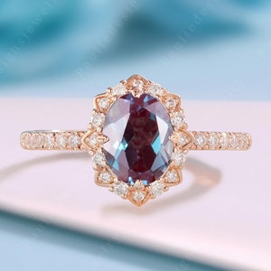 Vintage Oval Cut Alexandrite Halo Engagement Ring Art Deco Bridal Ring 14K Rose Gold Color Changing Stone, June Birthstone, Anniversary Gift