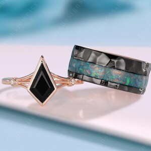 Vintage Kite Cut Black Onxy Couple Ring Set Rose Gold Engagement Ring His and Hers Wedding Band Black Onyx Solitaire Ring Anniversary Gift