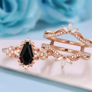 Art Deco Coffin Cut Black Onyx Engagement Ring Set Rose Gold Engagement Ring Unique Moissanite Stacking Band Black Onyx Bridal Set Gift