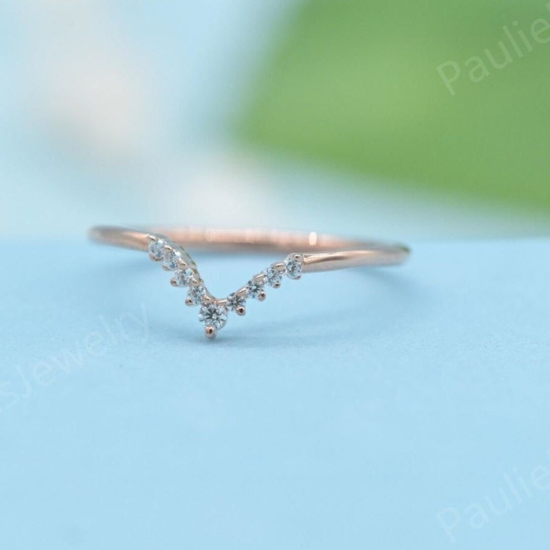 Art Deco Round Shape Moissanite Wedding Band, Rose Gold Curved Ring ...