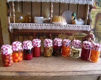 Reallistic Dollhouse 1/12 miniature jars of jam