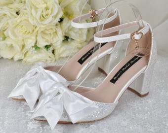 Zapatos de boda de unicornio hechos a mano con purpurina: sandalias de novia con tacón de bloque y lazo de satén (talla 4 del Reino Unido/6,5 de EE. UU.)