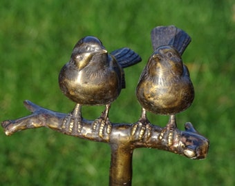 IDYL Bronze-Skulptur Zwei Spatzen auf Ast sitzend