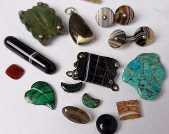 VENTE ! Lot de boutons de manchette antiques sculptés en vrac avec pendentif en agate polie, turquoise et malachite, fabrication de bijoux en cornaline