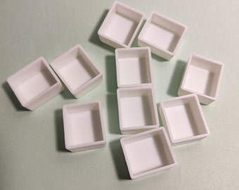 Puste połówki pojemników na farby akwarelowe – białe plastikowe pojemniki do ponownego napełniania o pojemności 2 ml; 15, 40 lub 100 sztuk