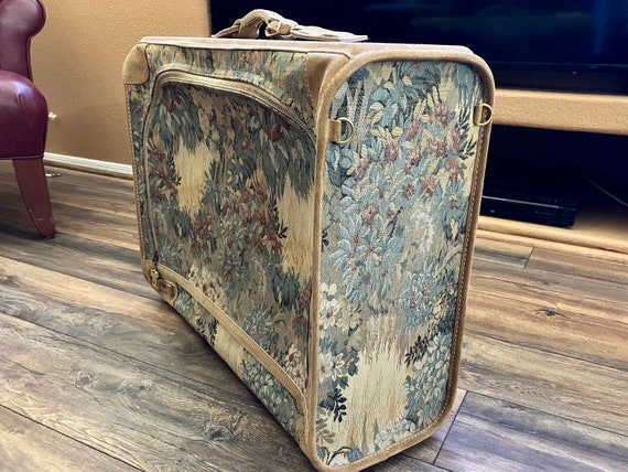 Vintage French Luggage Co Paradise Tapestry & Suede 23 