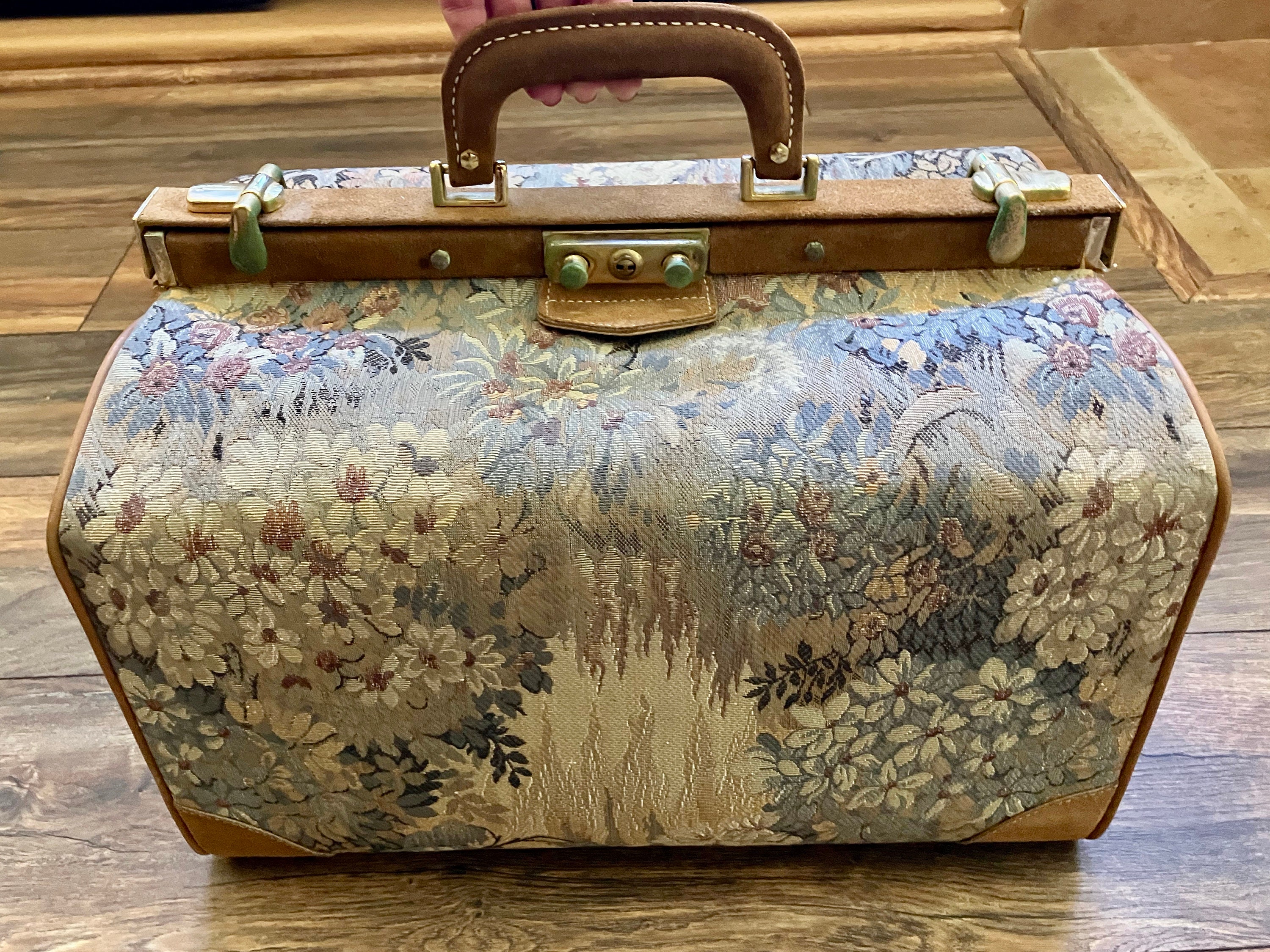 vintage french luggage company, Bags, Vintage French Luggage Co Tapestry  Sachel 8x5