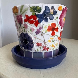 Mosaic flower pot