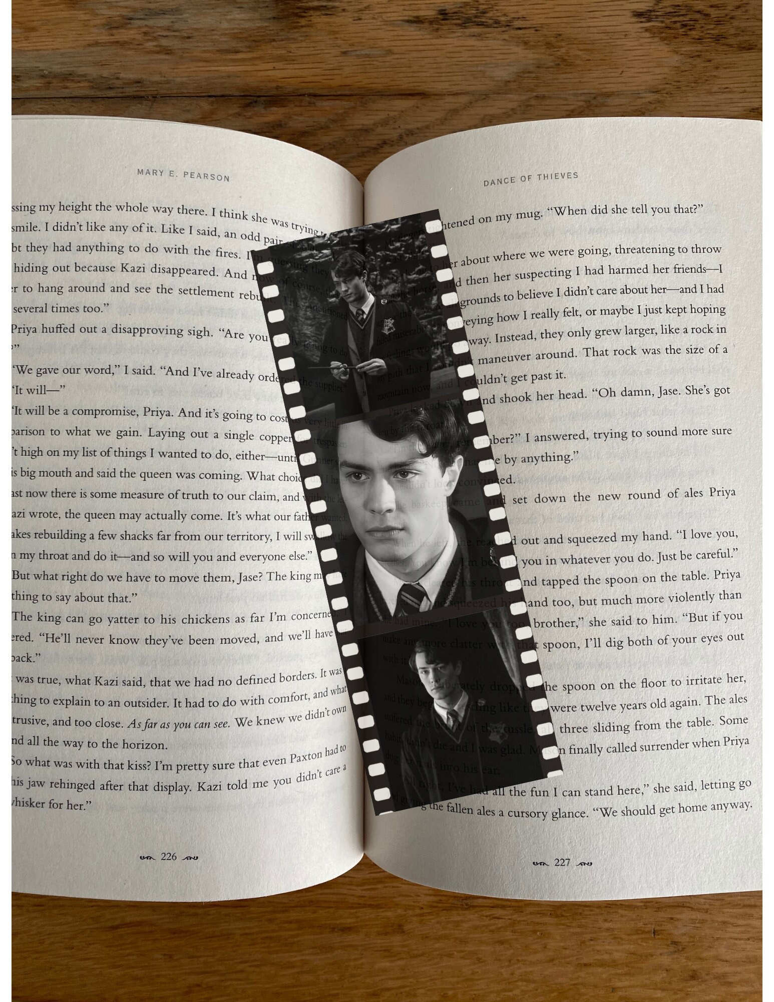 Tom Riddle Bookmark Digital Print Slytherin Boys Photo Booth - Etsy