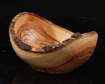 Handmade OLIVE wooden bowls (Small size)